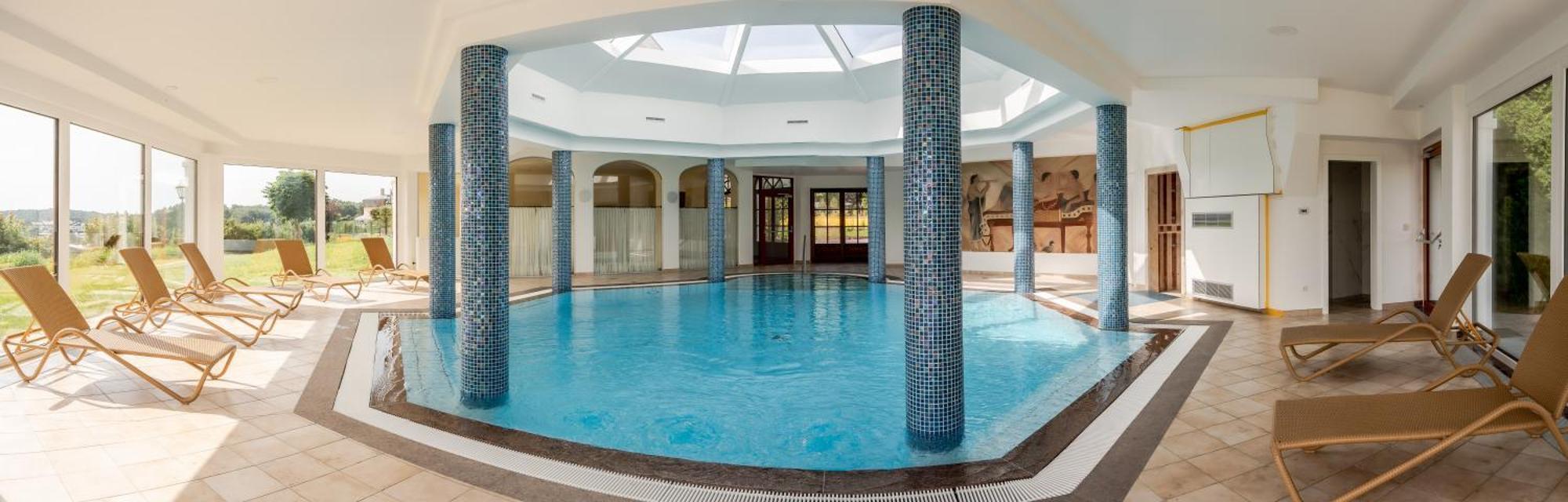 Hotel Roemerstein Fürstenfeld Zewnętrze zdjęcie