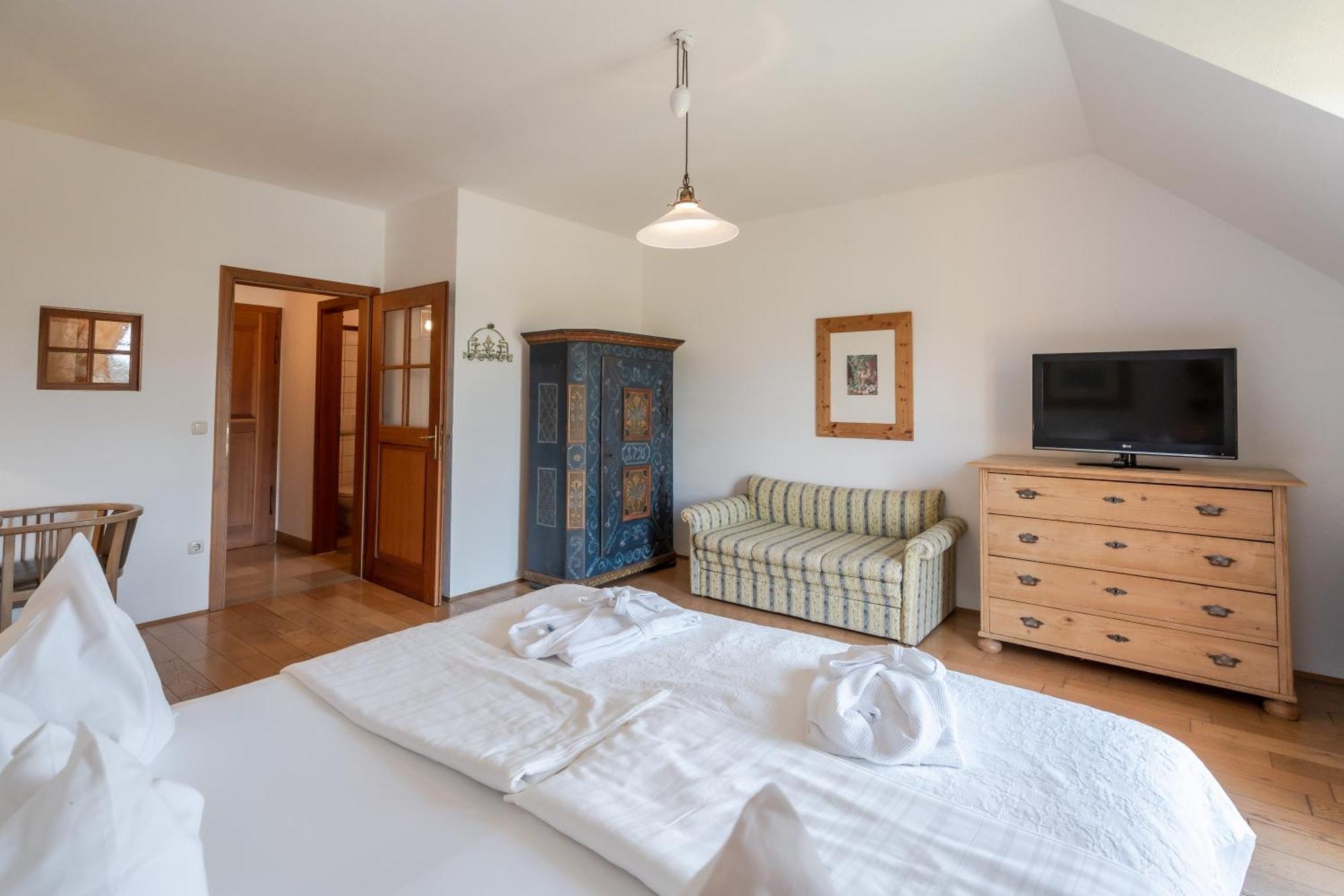 Hotel Roemerstein Fürstenfeld Zewnętrze zdjęcie